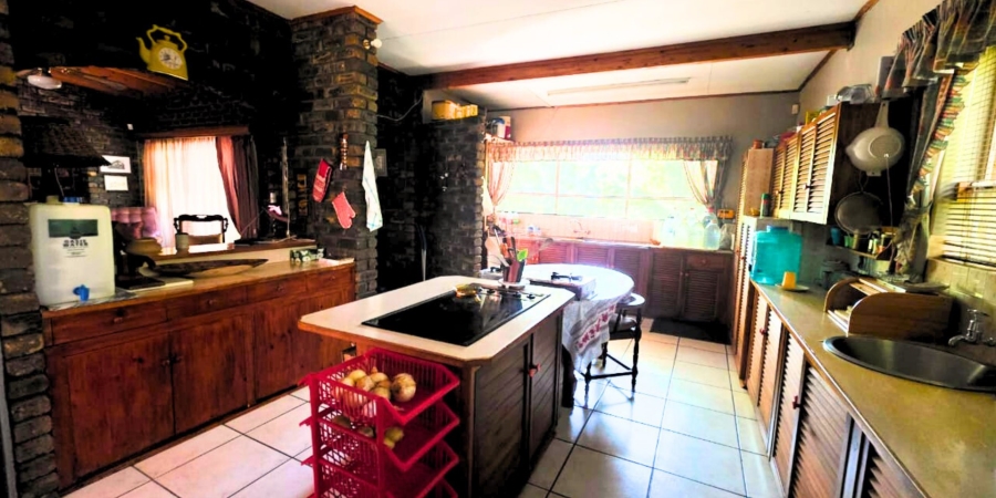 3 Bedroom Property for Sale in Hartbeesfontein North West